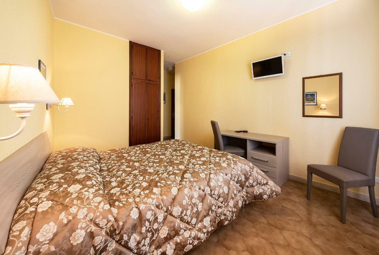 Hotel Aurelia Tarquinia Exteriér fotografie